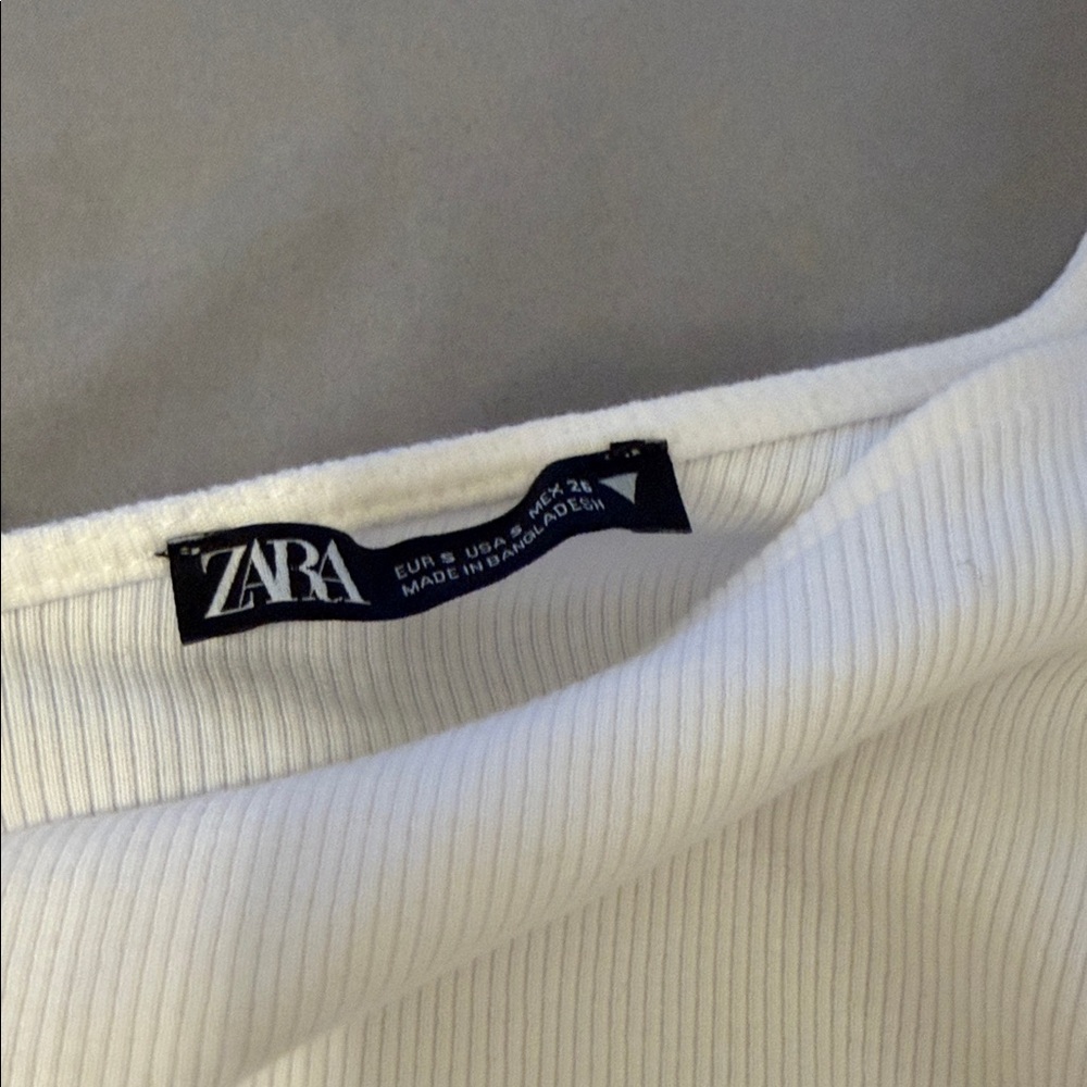 White Ribbed One-Shoulder Top - Picture 2 of 3